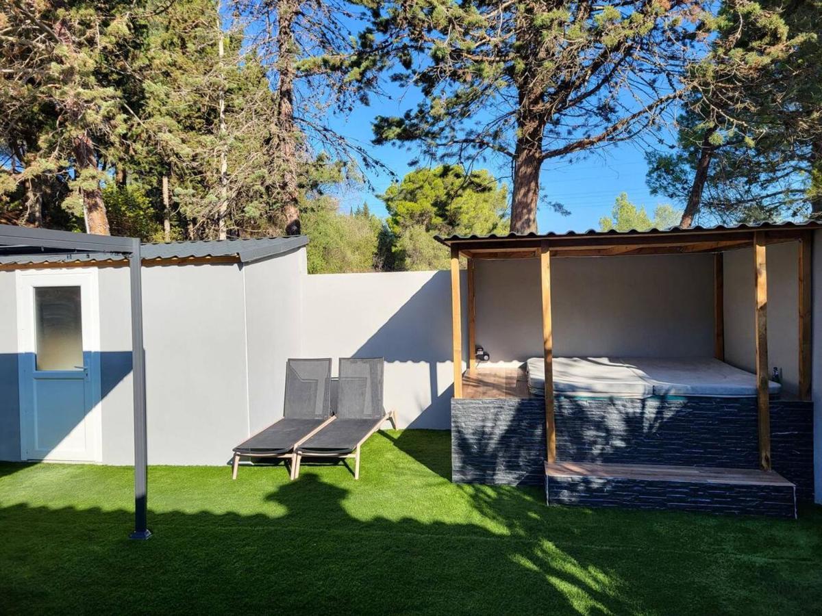 Appartement Jacuzzi Narbonne Exteriér fotografie