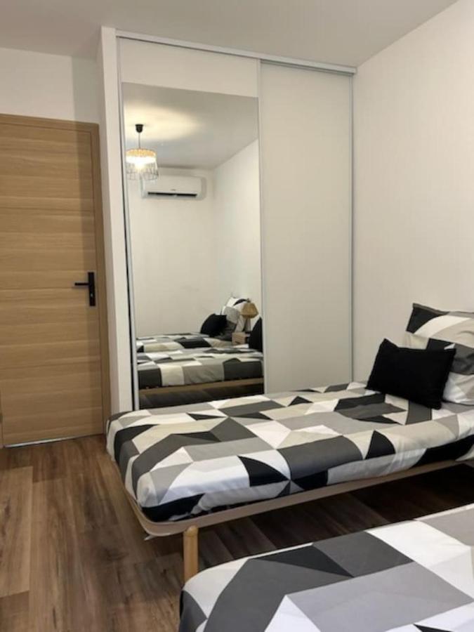 Appartement Jacuzzi Narbonne Exteriér fotografie