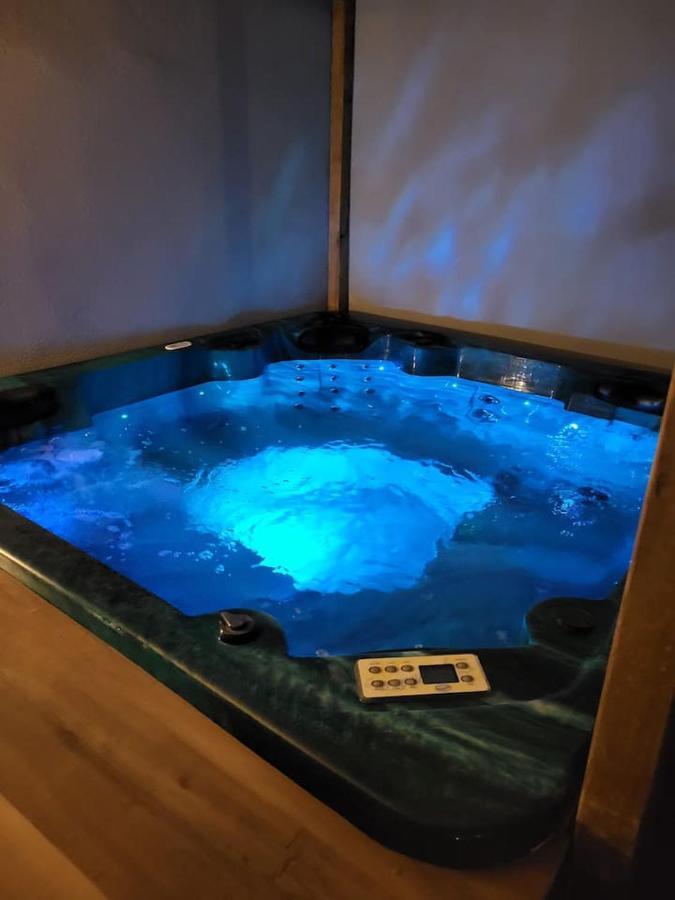 Appartement Jacuzzi Narbonne Exteriér fotografie
