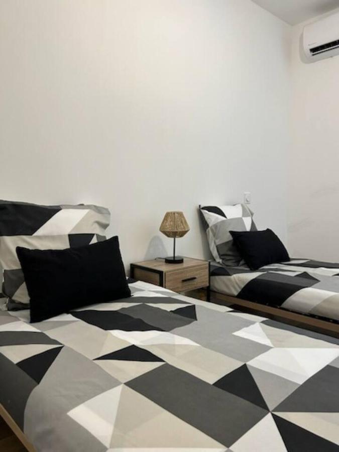 Appartement Jacuzzi Narbonne Exteriér fotografie