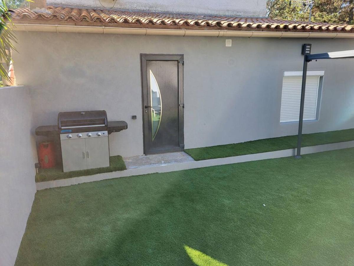 Appartement Jacuzzi Narbonne Exteriér fotografie
